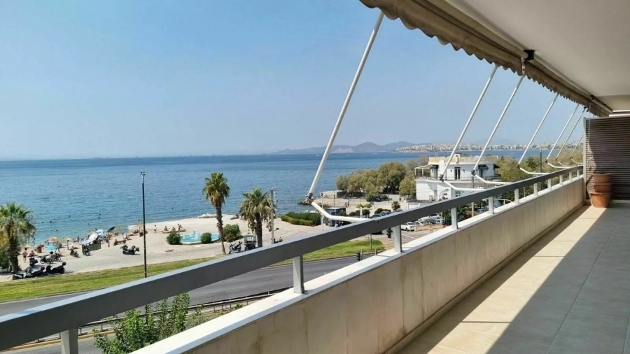 (For Rent) Residential Apartment || Athens South/Palaio Faliro - 165 Sq.m, 2 Bedrooms, 2.000€ 