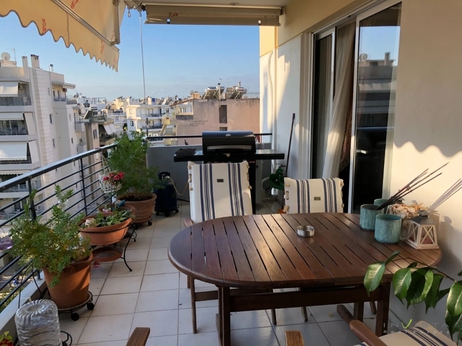 (For Sale) Residential Floor Apartment || Athens South/Nea Smyrni - 116 Sq.m, 3 Bedrooms, 385.000€ 